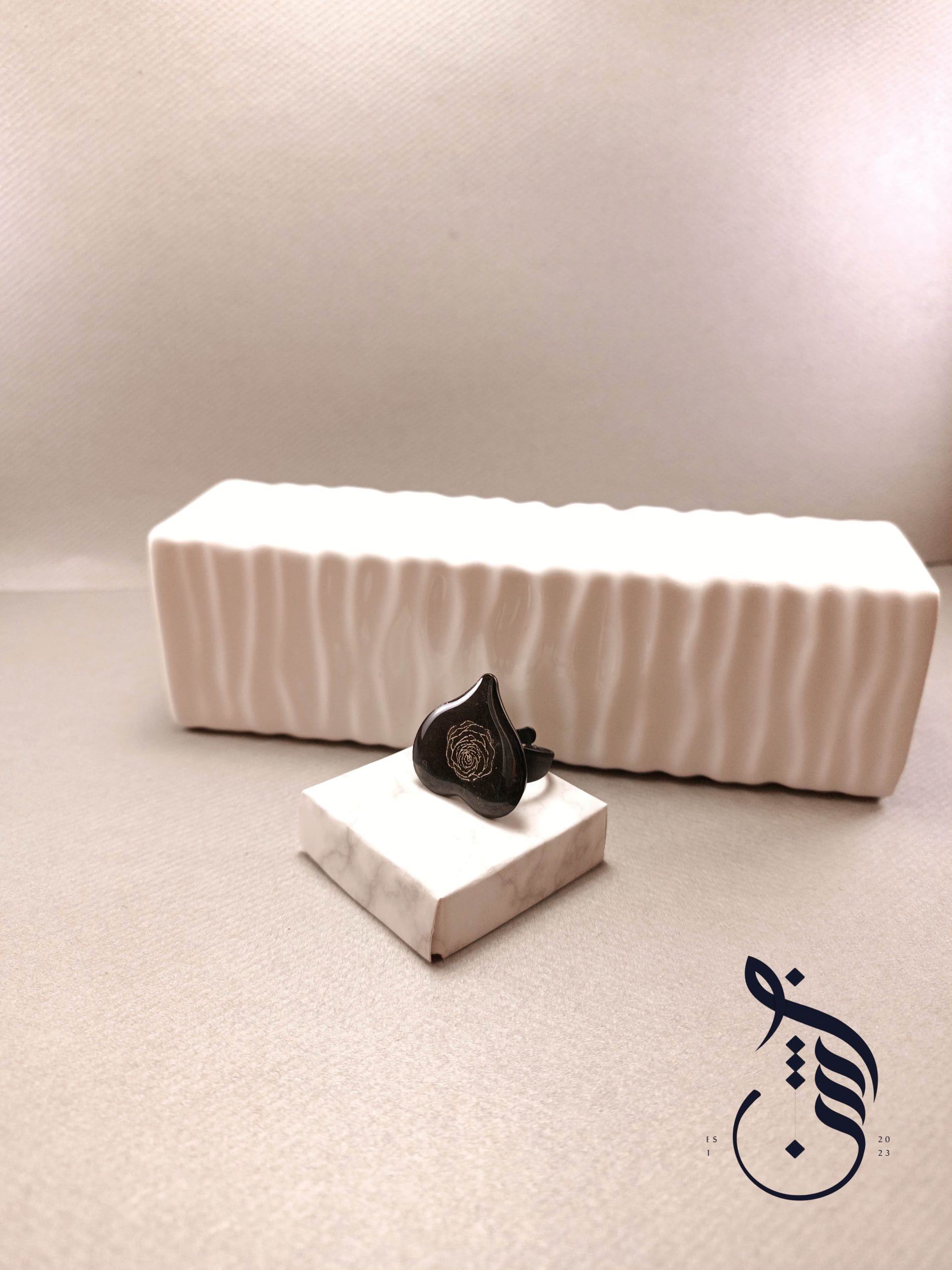 انگشتر رزینی قلب