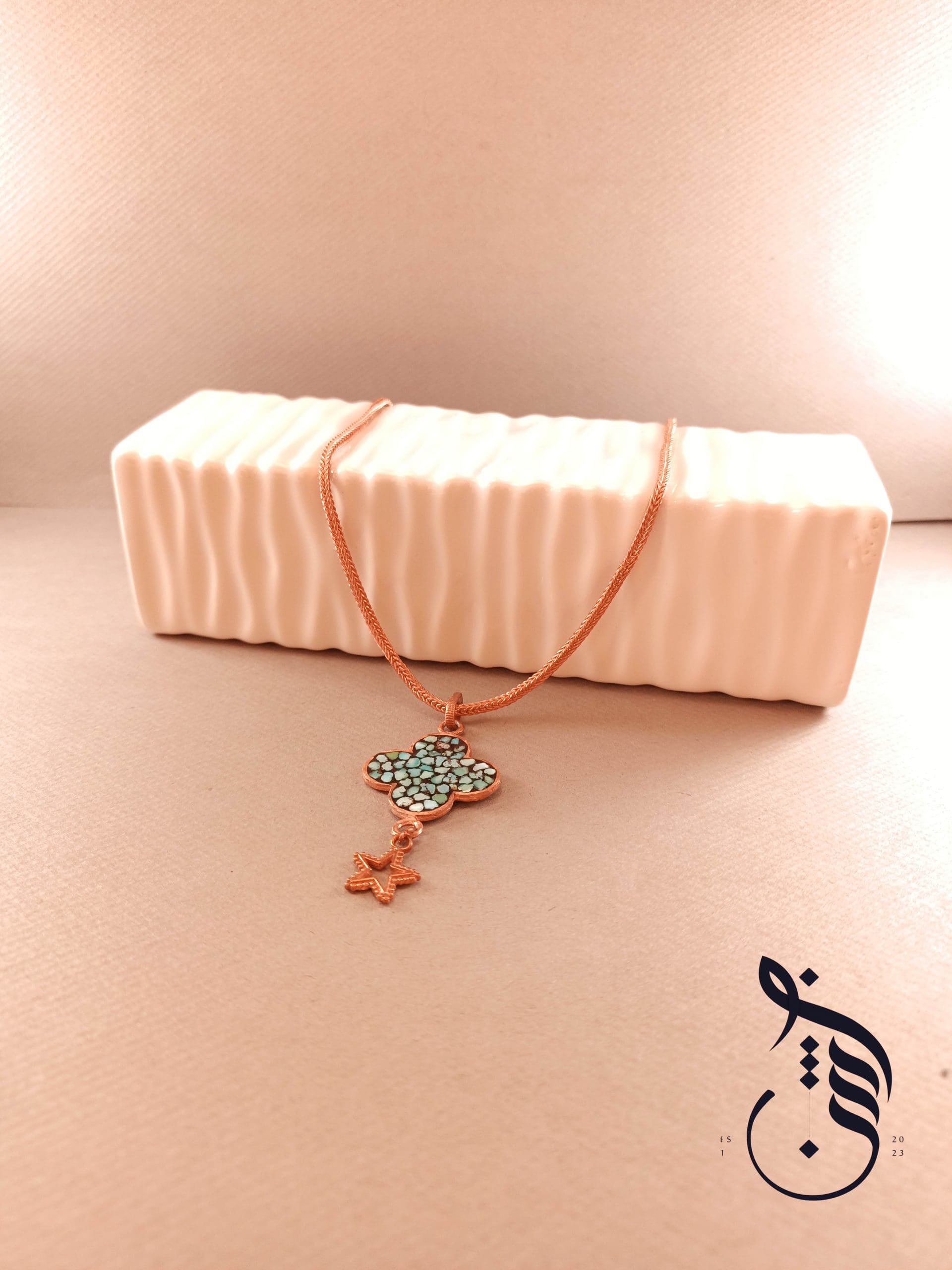 گردنبند مس و فیروزه کوبی ونکلیف